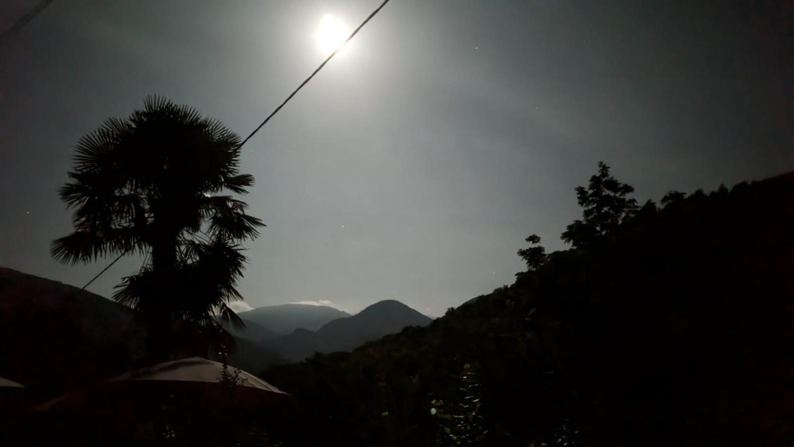 Gite De La Ouedolle Sengouagnet Bagian luar foto